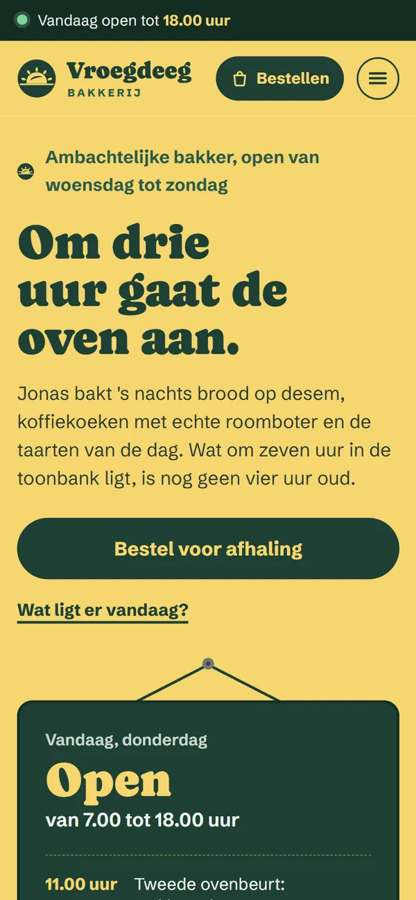 De homepagina in de website voor een bakkerij, het begin van de pagina op een gsm